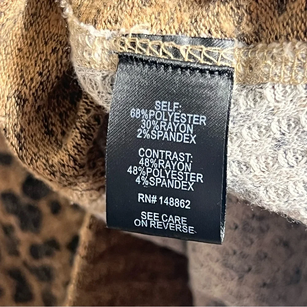 TORRID Top Womens Size 1X Cheetah Print Soft Brush Waffle Knit Shirt Animal - Picture 5 of 13